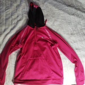 Small Nike hoodie never been worn